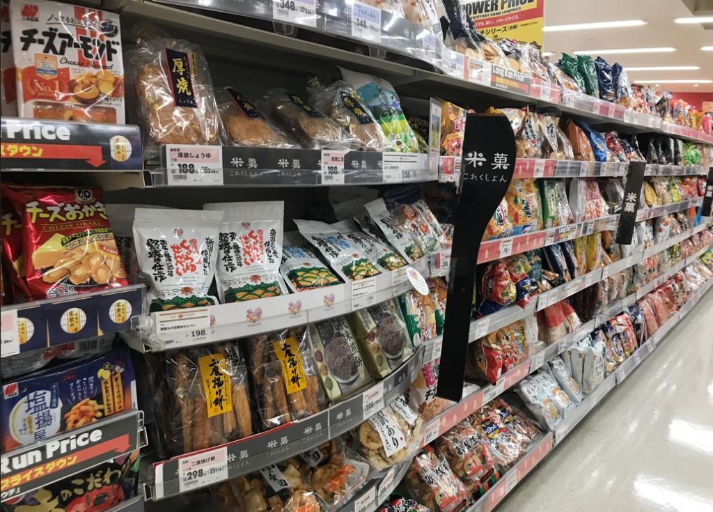 新潟の米菓売り場